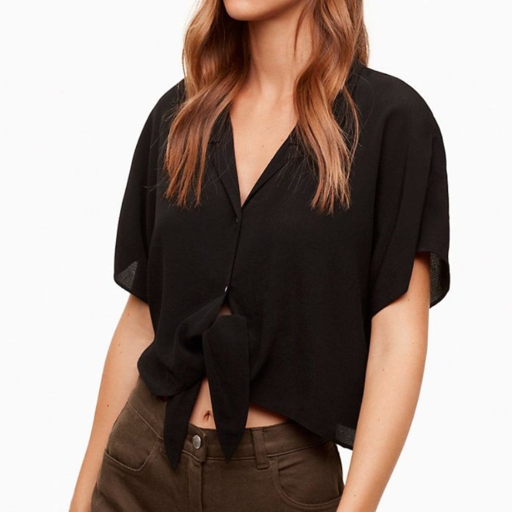 Aritzia Wilford Blouse  BLACK XS